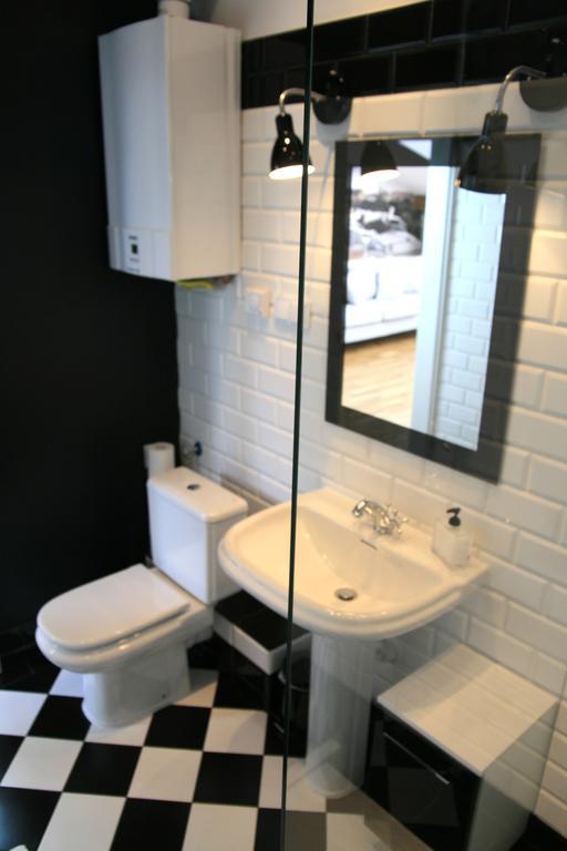 Designer Apt In The Heart Of Krakow 4Th Floor No Lift Ngoại thất bức ảnh