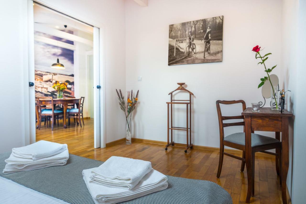 Designer Apt In The Heart Of Krakow 4Th Floor No Lift Ngoại thất bức ảnh